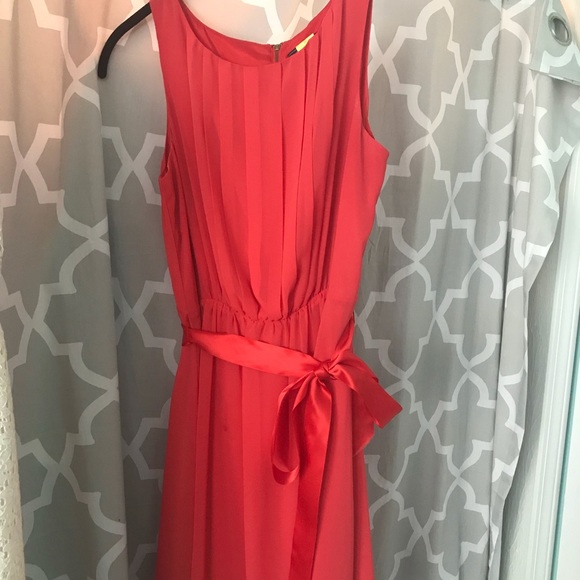 Orange Peach knee length dress - Picture 2 of 3